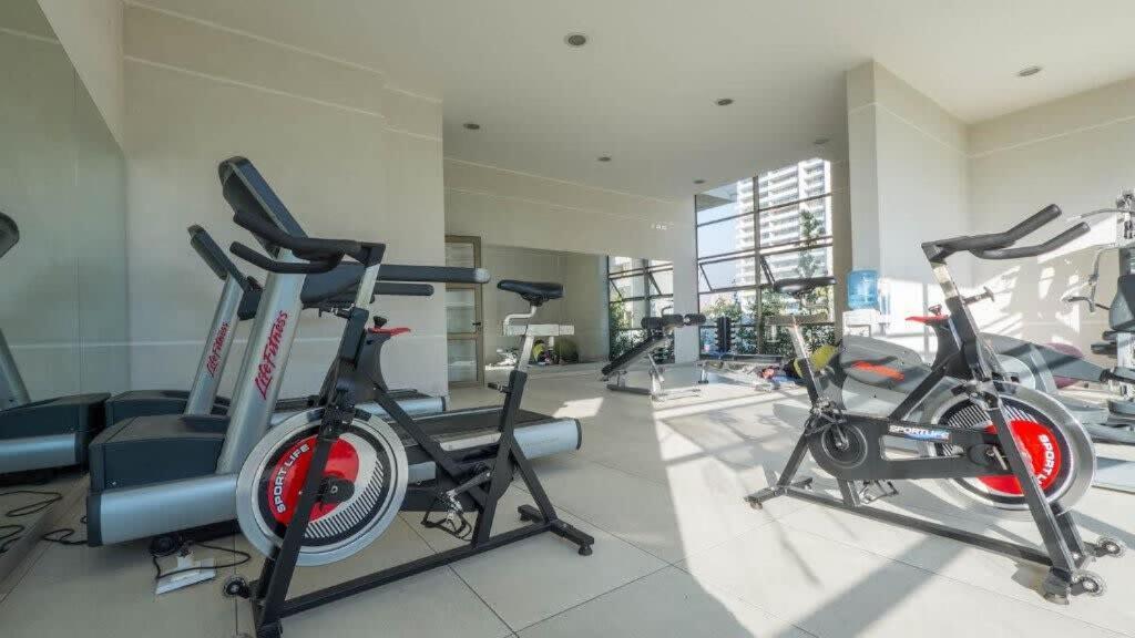 Kennedy Modern - 2 Bed In Condes * Santiago